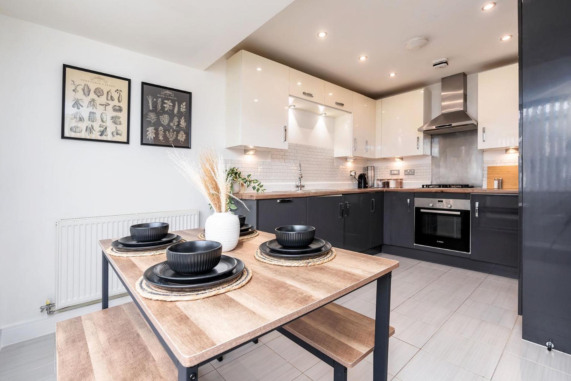 6 Guests - 3 Bedrooms - Free Wi-Fi - Manchester Bagian luar foto