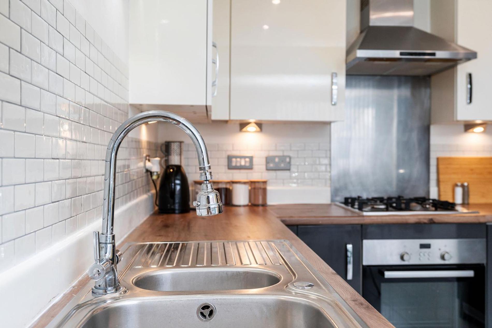 6 Guests - 3 Bedrooms - Free Wi-Fi - Manchester Bagian luar foto