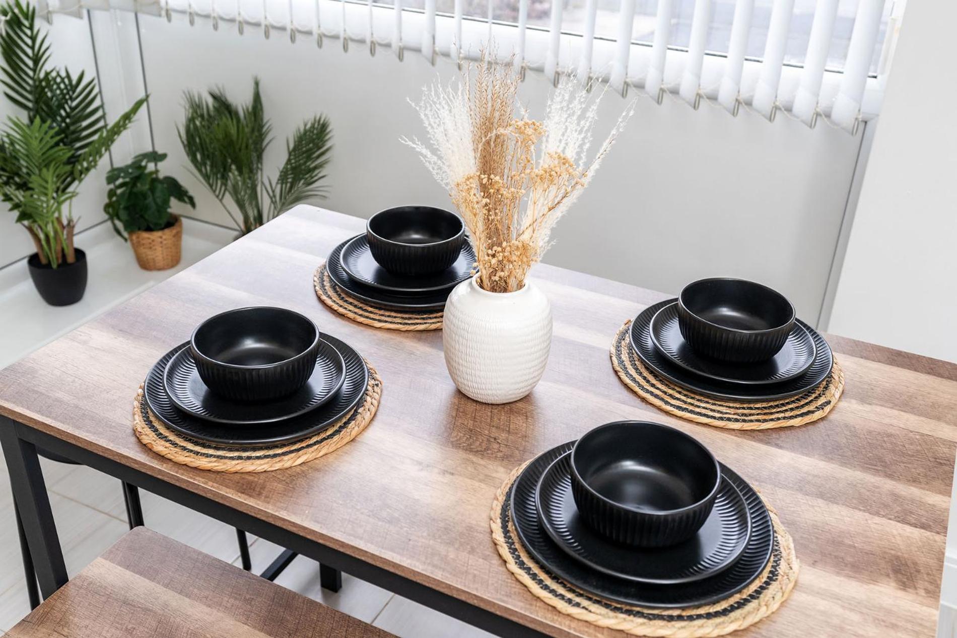 6 Guests - 3 Bedrooms - Free Wi-Fi - Manchester Bagian luar foto